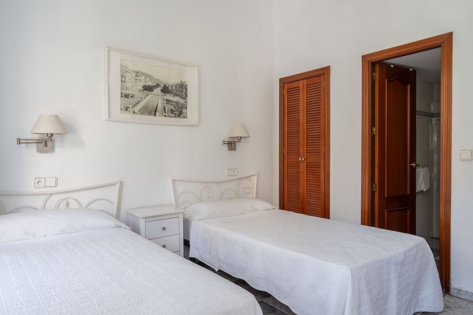 10 slaapkamer Huis te koop in Malaga stad met garage - € 3.000.000 (Ref: 10057604)
