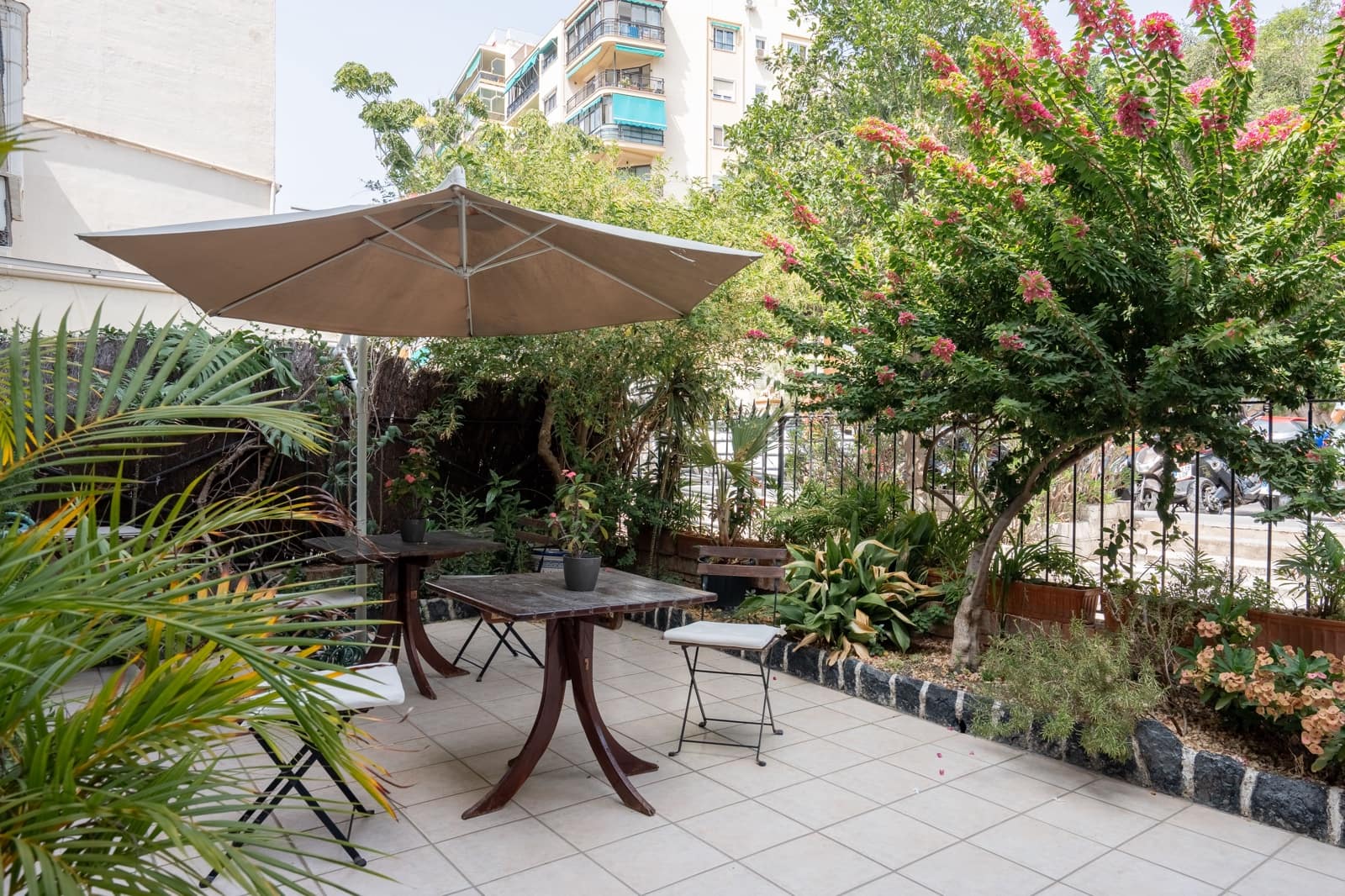 10 slaapkamer Huis te koop in Malaga stad met garage - € 3.000.000 (Ref: 10057604)