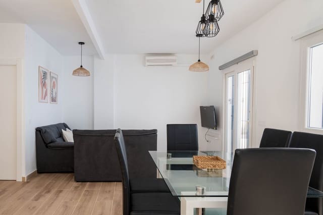 2 soverom Hus til leie i Torreblanca - € 1 300 (Ref: 10061097)