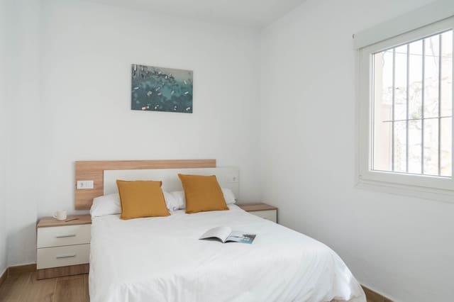 2 soverom Hus til leie i Torreblanca - € 1 300 (Ref: 10061097)