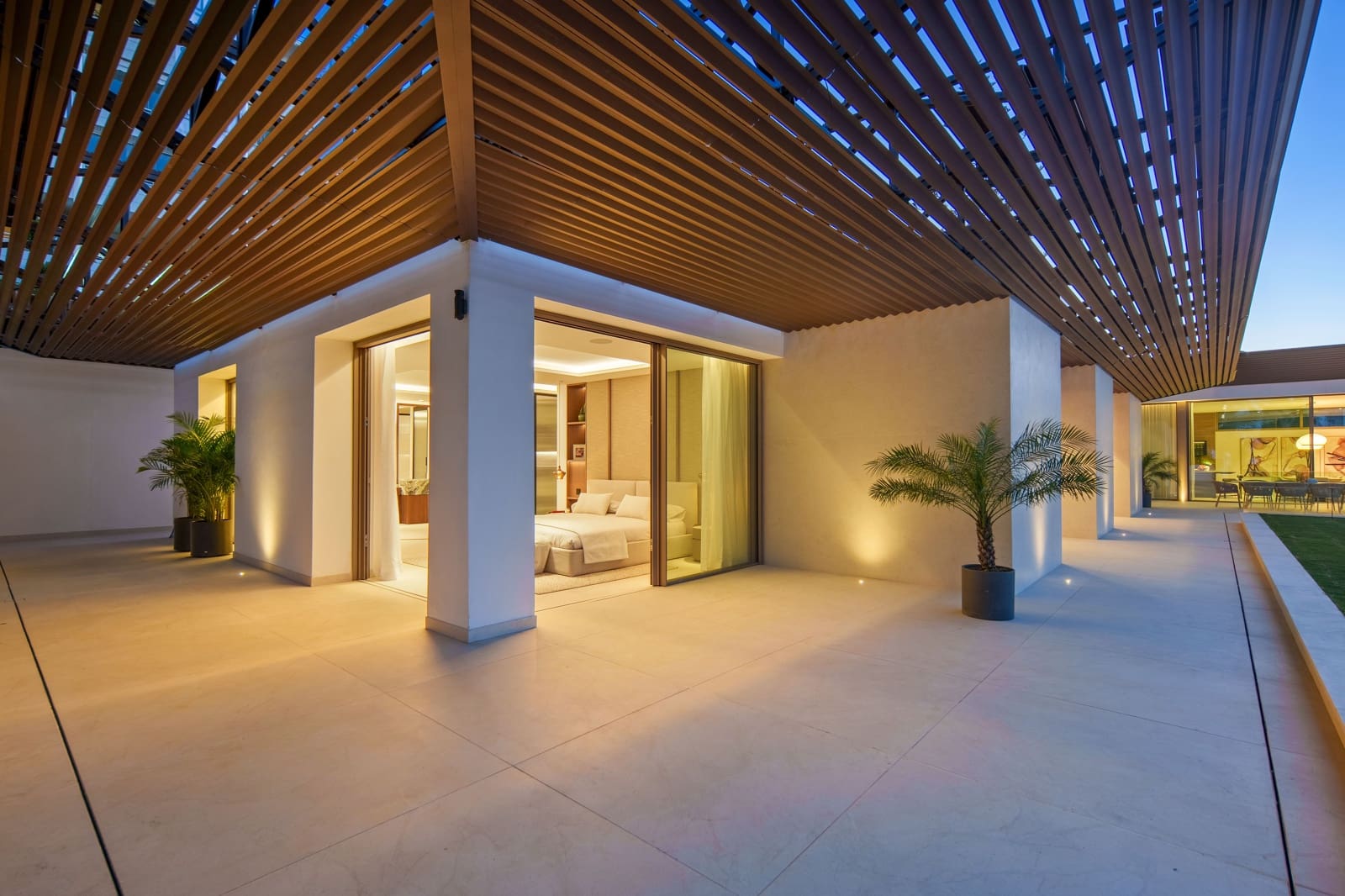 5 soverom Villa til salgs i Marbella med svømmebasseng garasje - € 11 750 000 (Ref: 10062283)