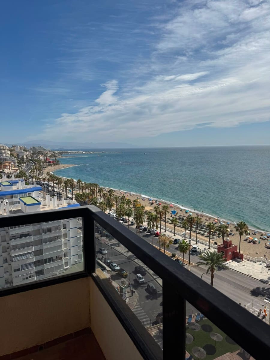 1 sovrum Lägenhet till salu i Benalmadena med pool - 290 000 € (Ref: 10062649)