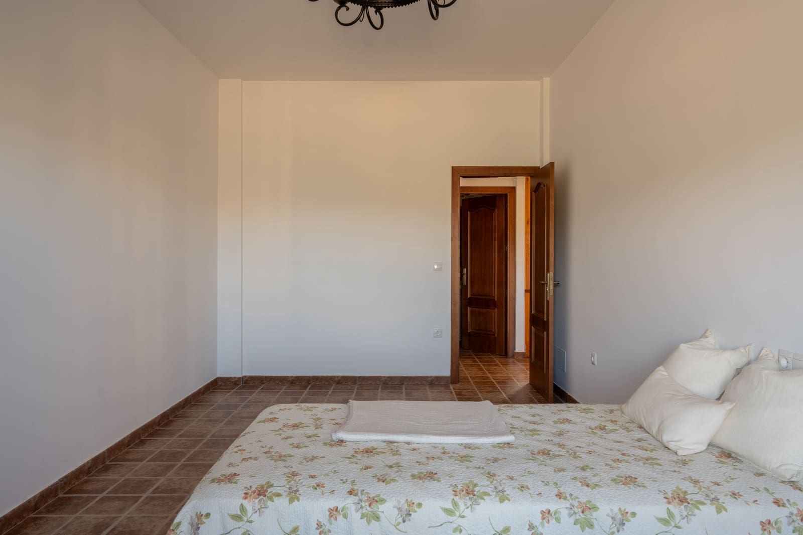 Finca/Casa Rural de 4 habitaciones en Periana en venta - 1.190.000 € (Ref: 10070252)