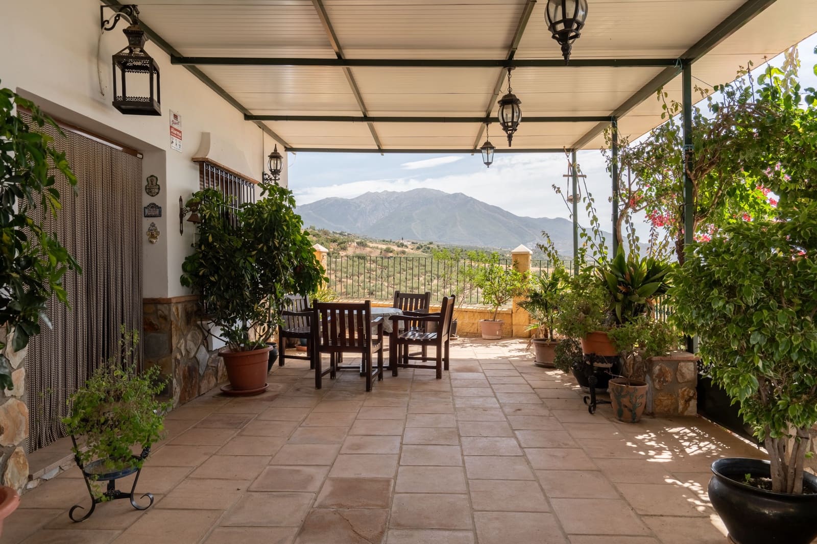 Finca/Casa Rural de 4 habitaciones en Periana en venta - 1.190.000 € (Ref: 10070252)
