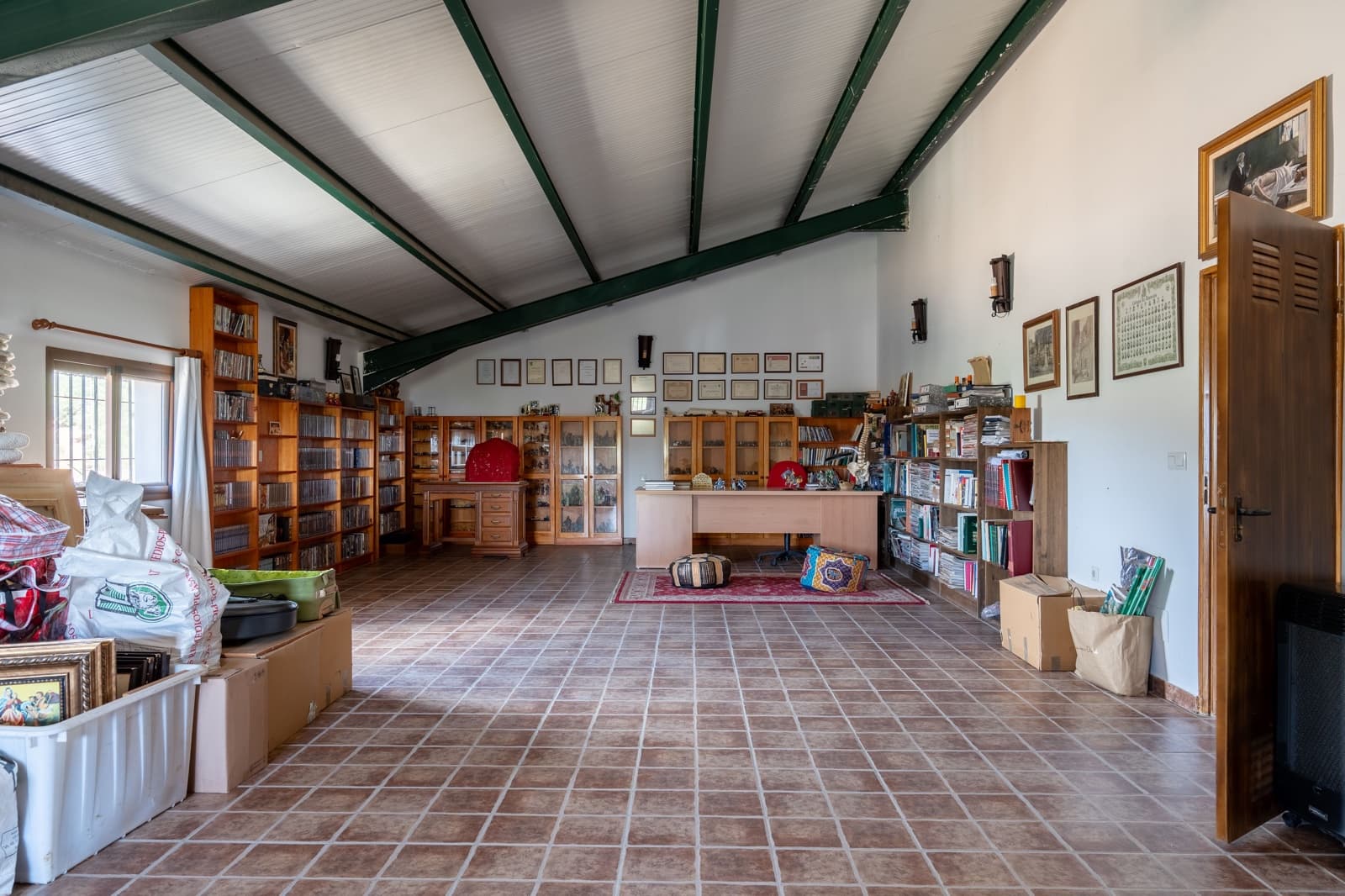 Finca/Casa Rural de 4 habitaciones en Periana en venta - 1.190.000 € (Ref: 10070252)