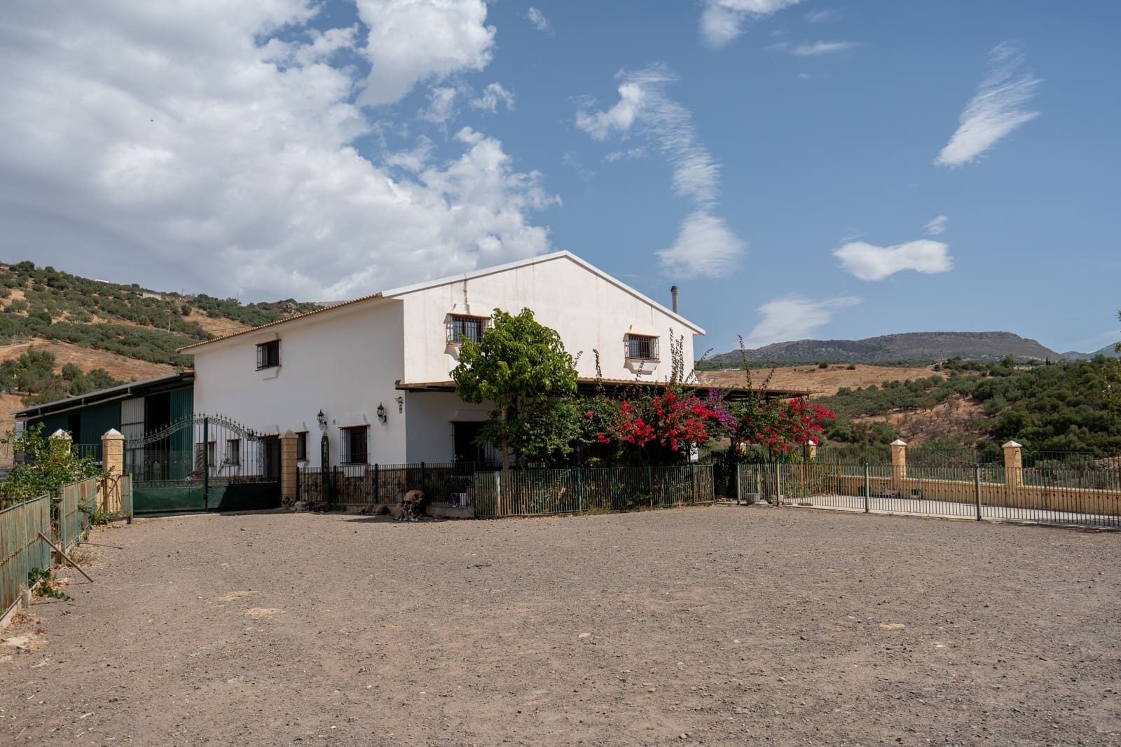 Finca/Casa Rural de 4 habitaciones en Periana en venta - 1.190.000 € (Ref: 10070252)