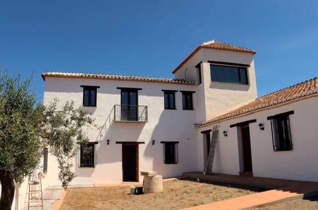 10 bedroom Finca/Country House for sale in Rincón de la Victoria - € 2,500,000 (Ref: 10076959)