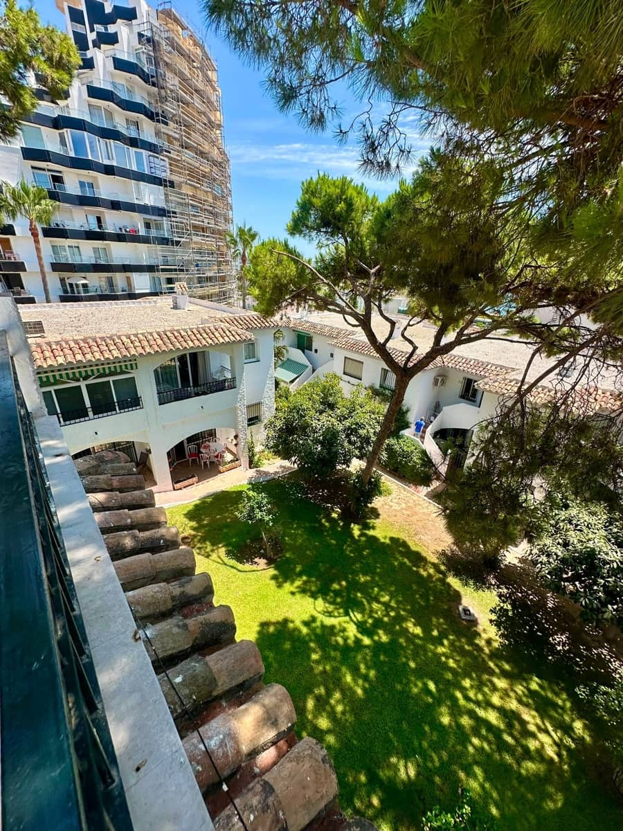 2 soverom Leilighet til leie i Benalmadena med garasje - € 1 460 (Ref: 10088674)