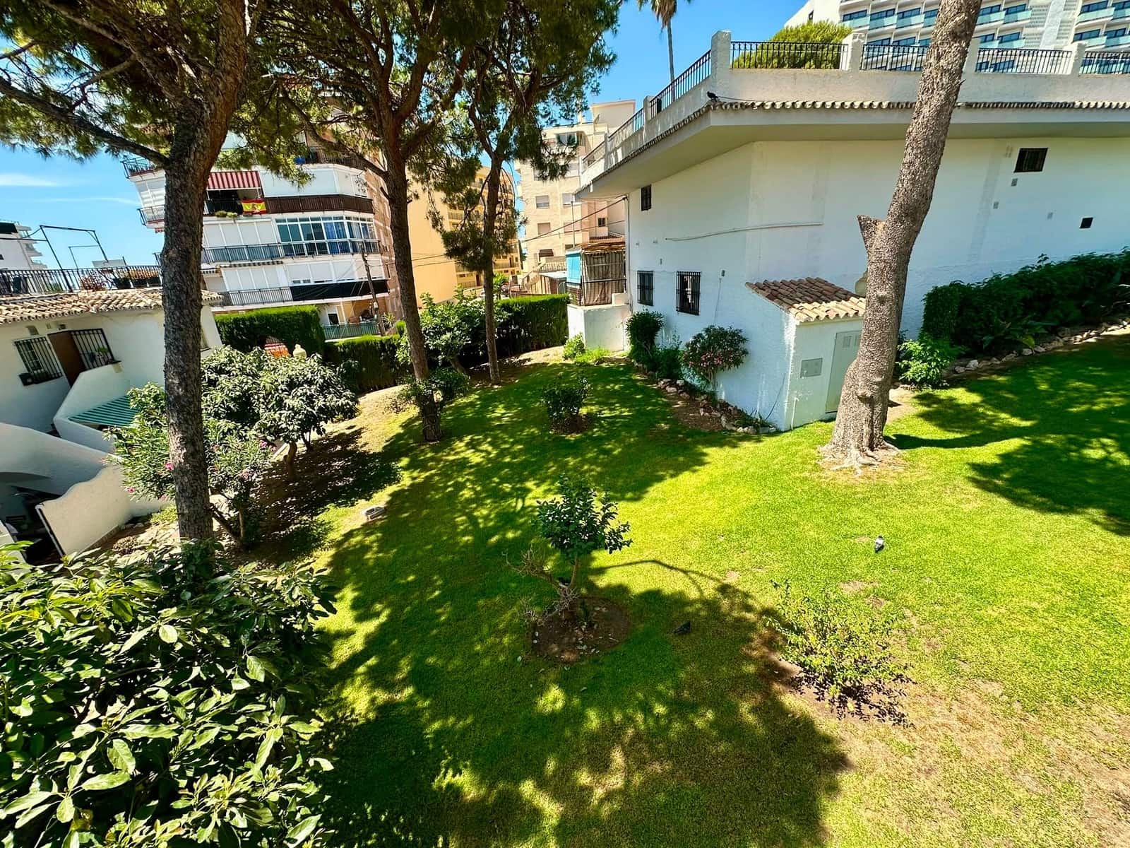2 soverom Leilighet til leie i Benalmadena med garasje - € 1 460 (Ref: 10088674)