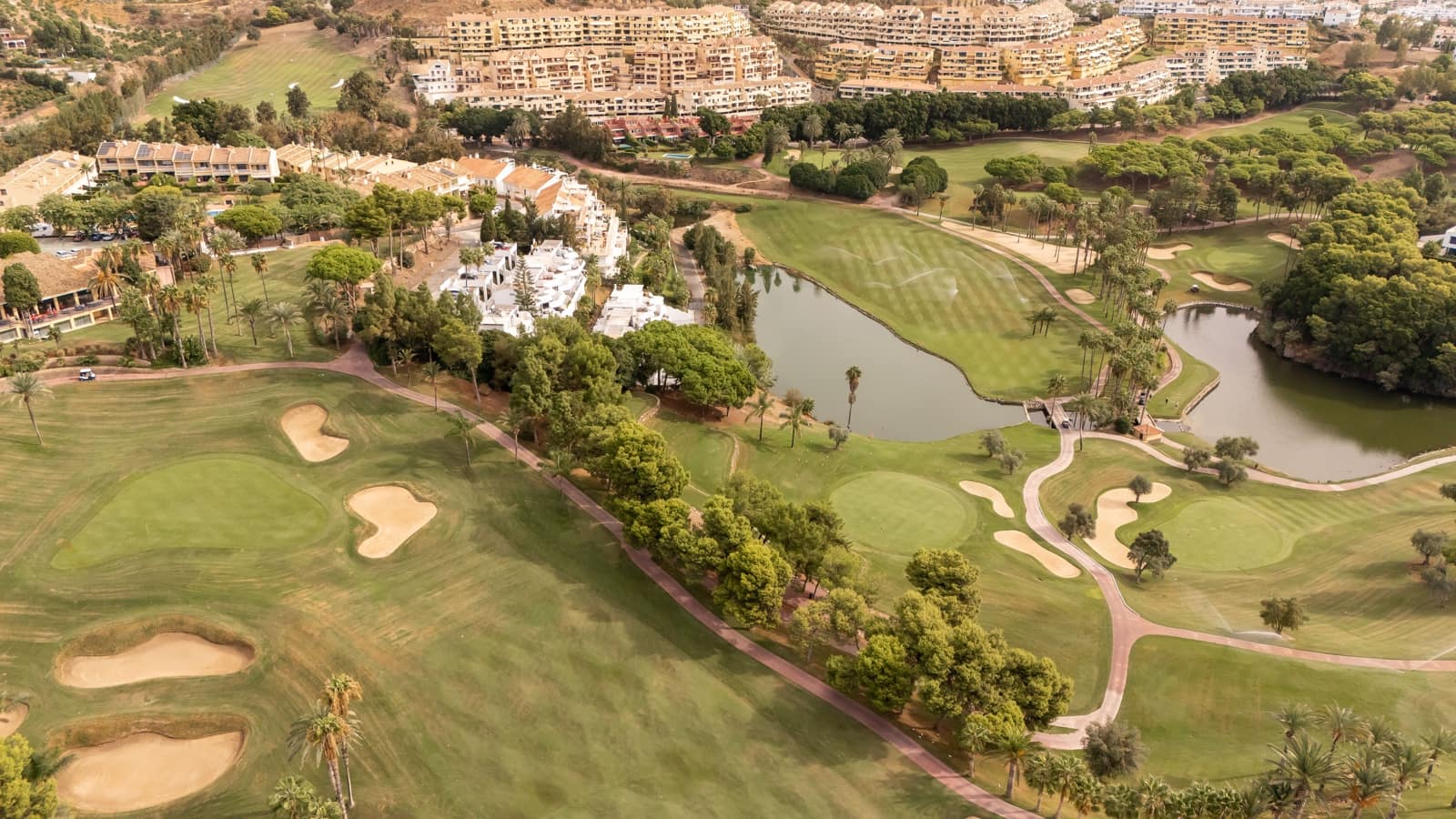 2 sypialnia Apartament na sprzedaż w Benalmadena z basenem garażem - 378 000 € (Ref: 10088675)