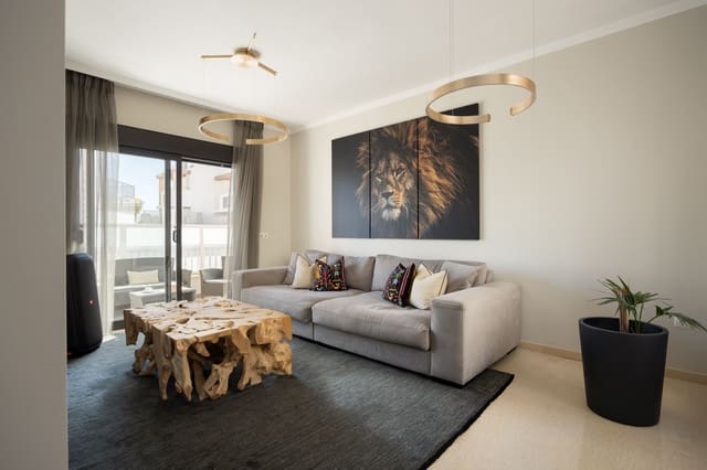 3 sypialnia Dom na sprzedaż w Torreblanca, Fuengirola z basenem garażem - 699 000 € (Ref: 10093715)