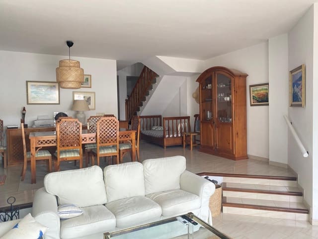 3 makuuhuone Huoneisto vuokrattavana paikassa Santa Ponsa, Calvià mukana 
autotalli - 2 600 € (Ref: 10093938)