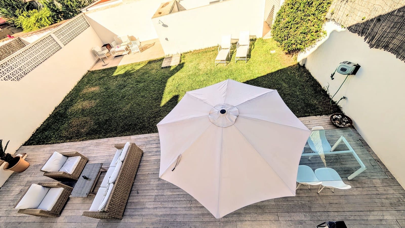 4 slaapkamer Huis te huur in Palma de Mallorca met garage - € 4.500 (Ref: 10093939)