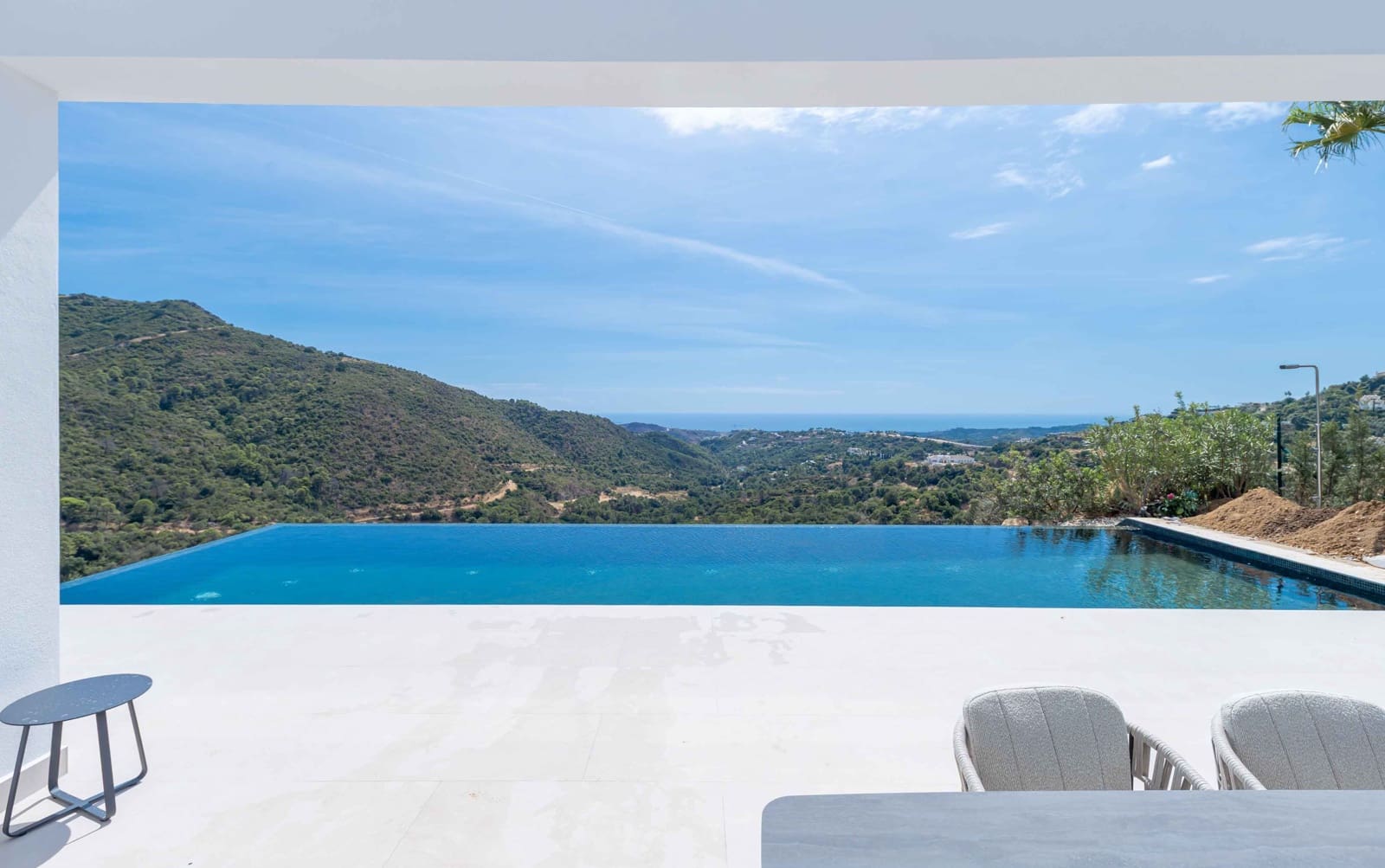 Chalet de 6 habitaciones en Benahavís en venta con piscina garaje - 3.885.000 € (Ref: 10094074)