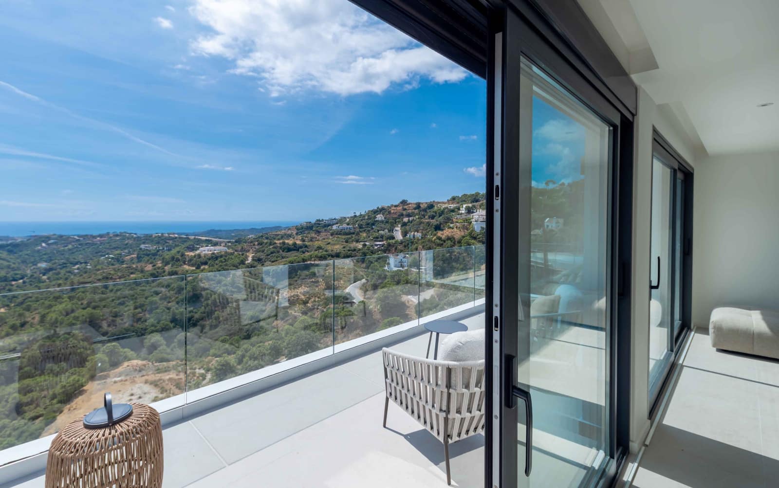 Chalet de 6 habitaciones en Benahavís en venta con piscina garaje - 3.885.000 € (Ref: 10094074)