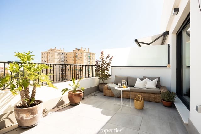 2 quarto Penthouse para venda em Pol Ind Los Guindos, Málaga cidade com piscina garagem - 529 000 € (Ref: 10099148)