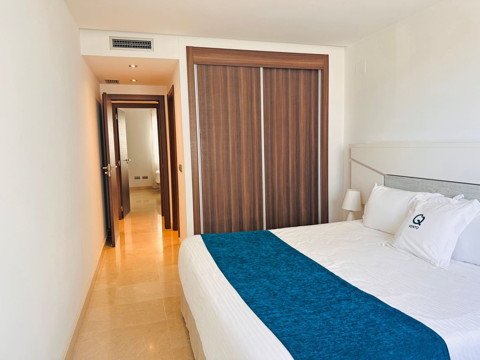 3 sypialnia Apartament na sprzedaż w San Pedro de Alcantara z basenem garażem - 650 000 € (Ref: 10101120)