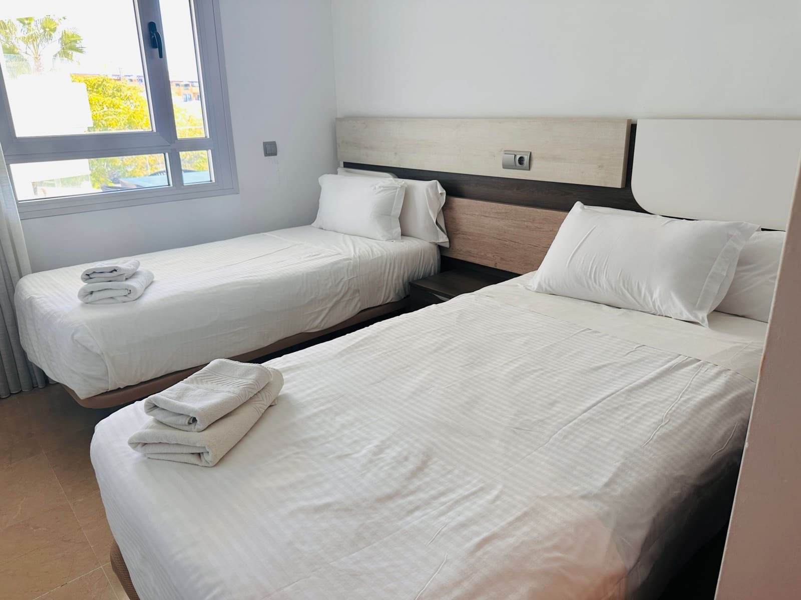 3 sypialnia Apartament na sprzedaż w San Pedro de Alcantara z basenem garażem - 650 000 € (Ref: 10101120)