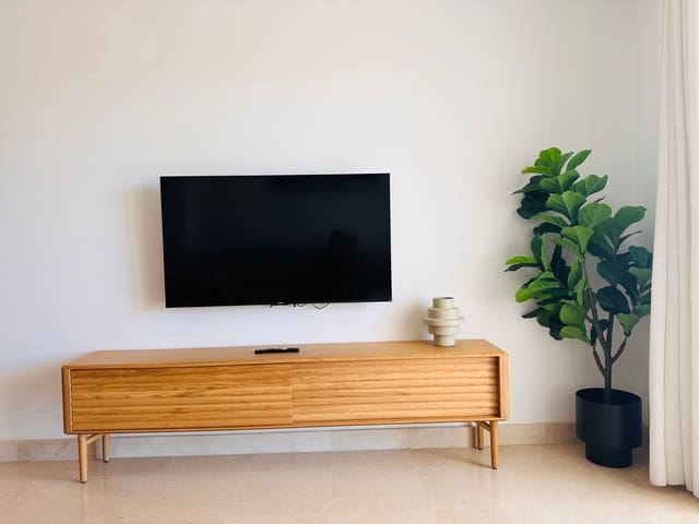 3 sypialnia Apartament na sprzedaż w Nueva Alcántara, Marbella z basenem garażem - 650 000 € (Ref: 10101120)