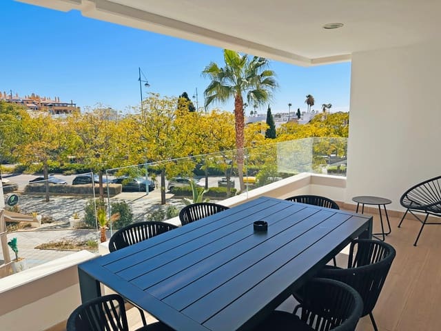 3 sypialnia Apartament na sprzedaż w Nueva Alcántara, Marbella z basenem garażem - 650 000 € (Ref: 10101120)
