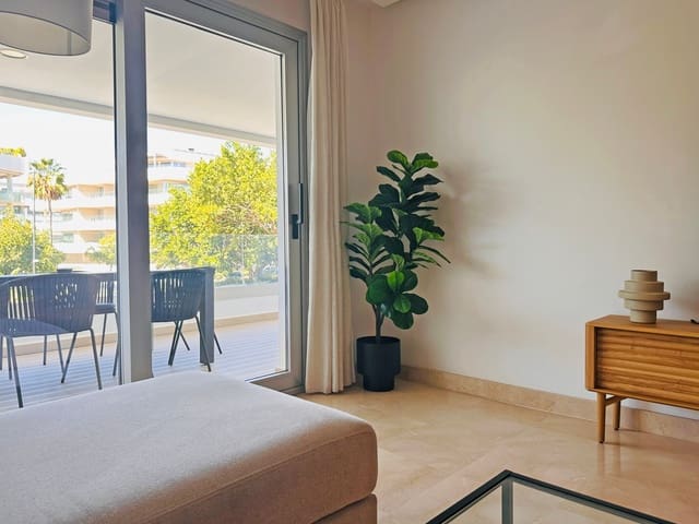 3 chambre Appartement à vendre à Nueva Alcántara, Marbella avec piscine garage - 690 000 € (Ref: 10101121)