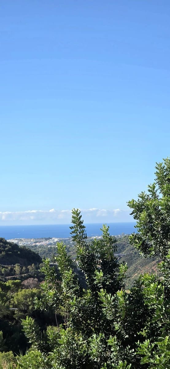 1 bedroom Apartment for sale in Istan with pool - € 219,000 (Ref: 10101125)