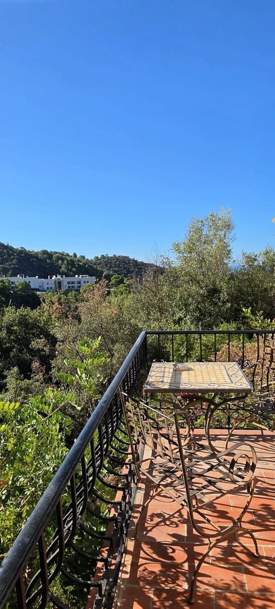 1 bedroom Apartment for sale in Istan with pool - € 219,000 (Ref: 10101125)