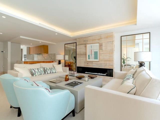 5 quarto Casa em Banda para venda em La Carolina - Guadalpín, Marbella com piscina - 2 550 000 € (Ref: 10103535)