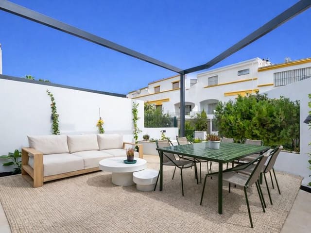 5 quarto Casa em Banda para venda em La Carolina - Guadalpín, Marbella com piscina - 2 550 000 € (Ref: 10103535)