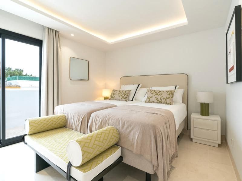 5 quarto Casa em Banda para venda em Marbella com piscina - 2 550 000 € (Ref: 10103535)