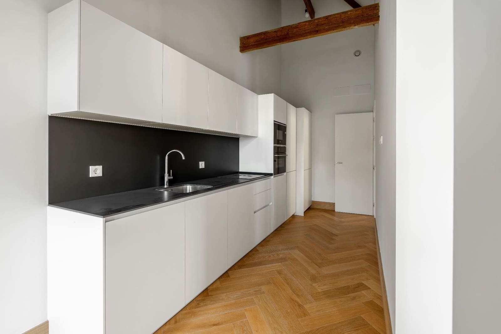2 makuuhuone Huoneisto myytävänä paikassa Malaga kaupunki mukana uima-altaan - 1 231 320 € (Ref: 10104293)