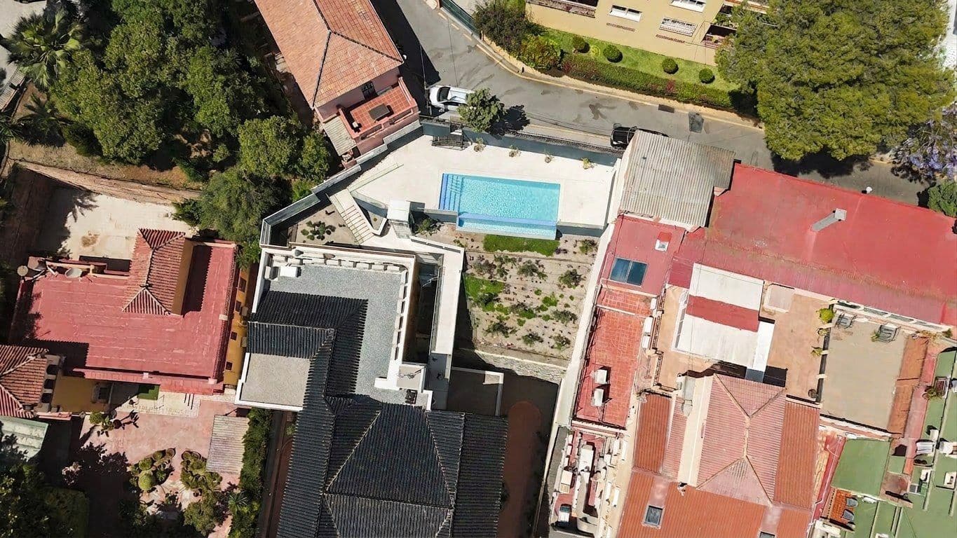 2 makuuhuone Huoneisto myytävänä paikassa Malaga kaupunki mukana uima-altaan - 1 231 320 € (Ref: 10104293)