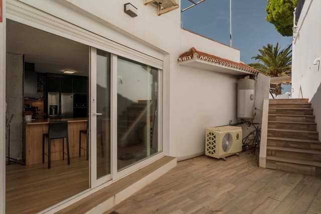 3 quarto Casa em Banda para venda em Cerrado de Calderon, Málaga cidade com piscina garagem - 880 000 € (Ref: 10106460)