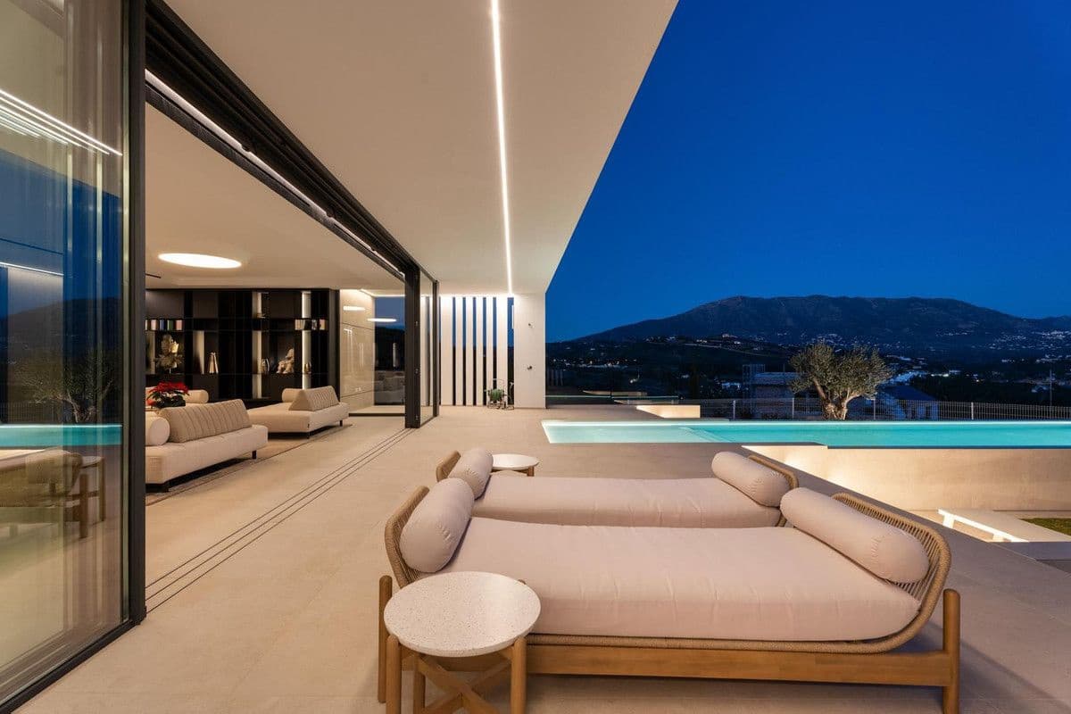 4 bedroom Townhouse for sale in Mijas Costa with pool garage - € 3,295,000 (Ref: 10115667)