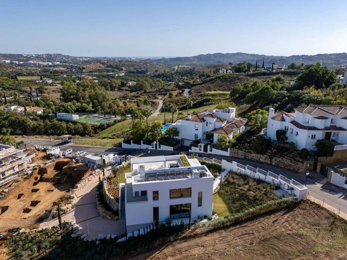 4 bedroom Townhouse for sale in Mijas Costa with pool garage - € 3,295,000 (Ref: 10115667)