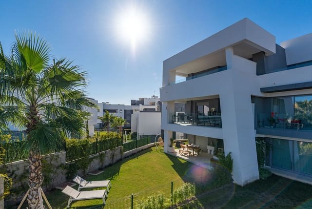2 soverom Leilighet til salgs i La Concha - Resina Golf, Estepona med svømmebasseng - € 499 000 (Ref: 10120540)