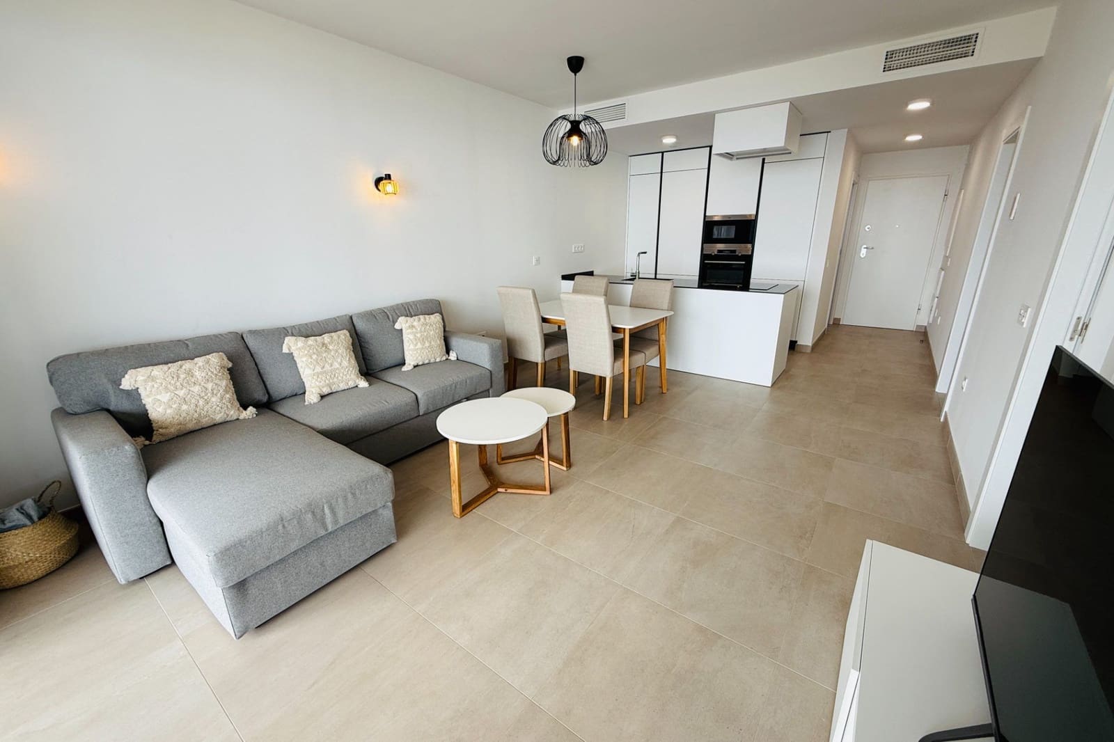 2 bedroom Apartment for sale in Fuengirola with pool garage - € 695,000 (Ref: 10121097)
