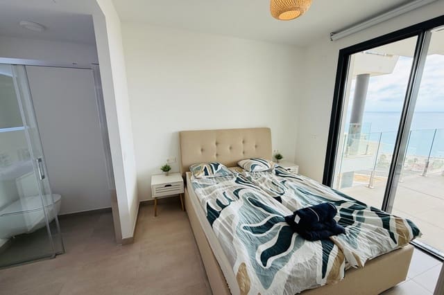 2 quarto Apartamento para venda em Las Gaviotas  - Carvajal, Fuengirola com piscina garagem - 695 000 € (Ref: 10121097)