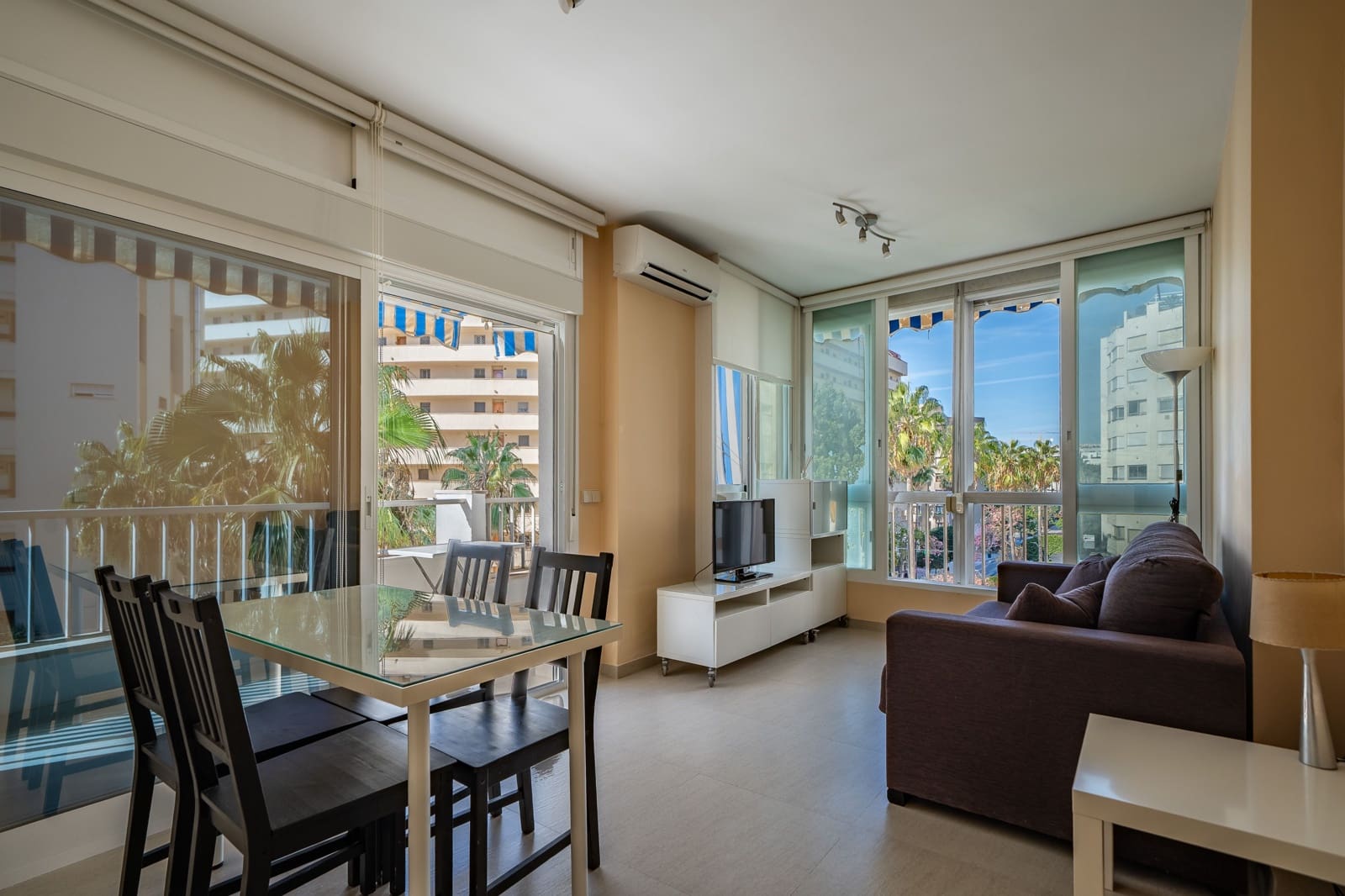 1 soveværelse Lejlighed til salg i Marbella med swimmingpool - € 320.000 (Ref: 10124781)