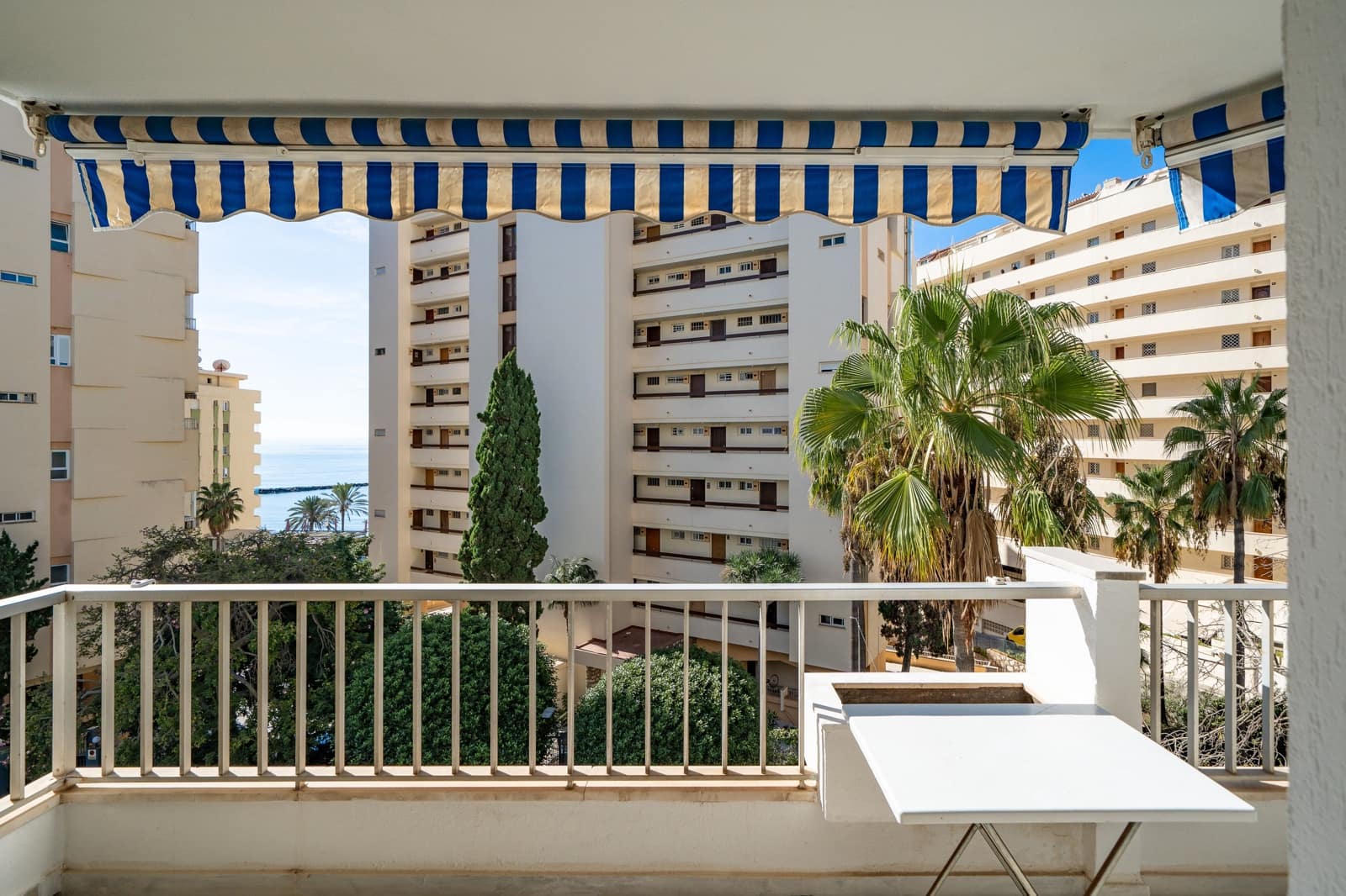1 soveværelse Lejlighed til salg i Marbella med swimmingpool - € 320.000 (Ref: 10124781)