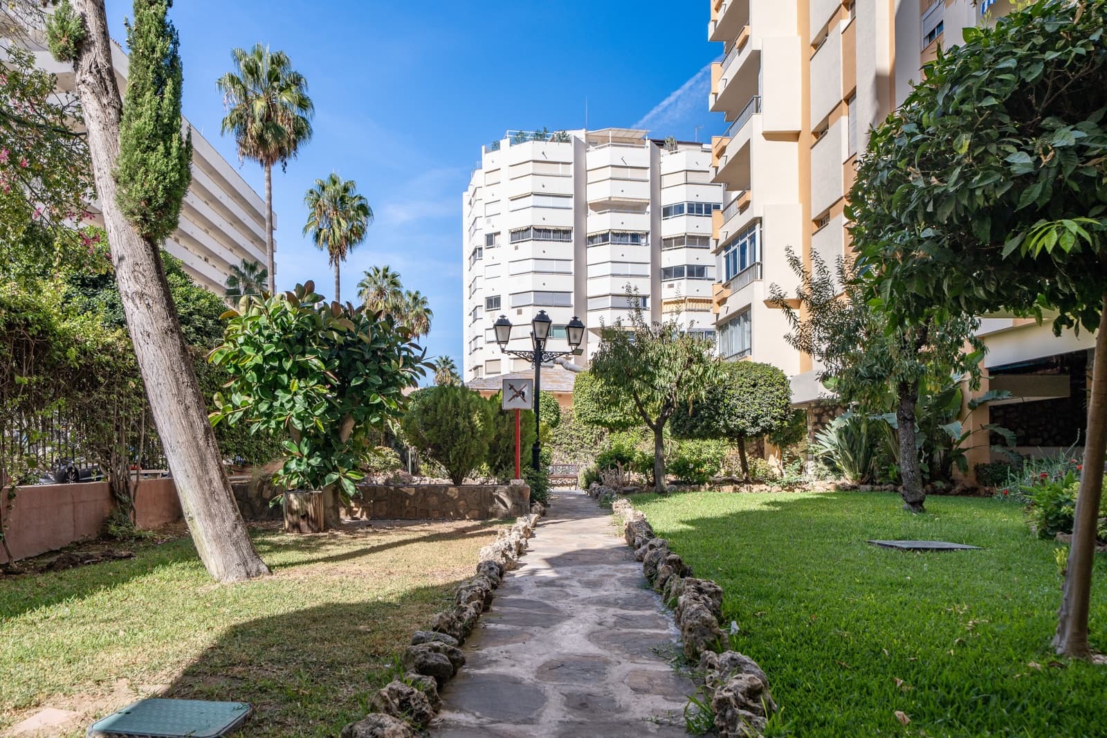1 soveværelse Lejlighed til salg i Marbella med swimmingpool - € 320.000 (Ref: 10124781)