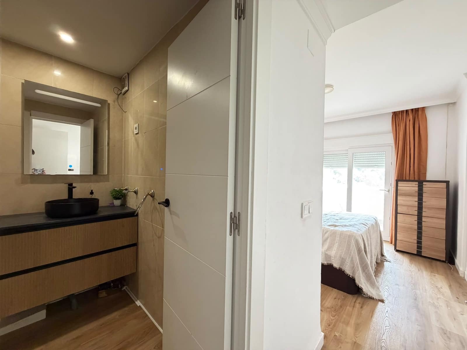 3 sovrum Lägenhet till salu i Benahavis med pool - 549 000 € (Ref: 10130408)