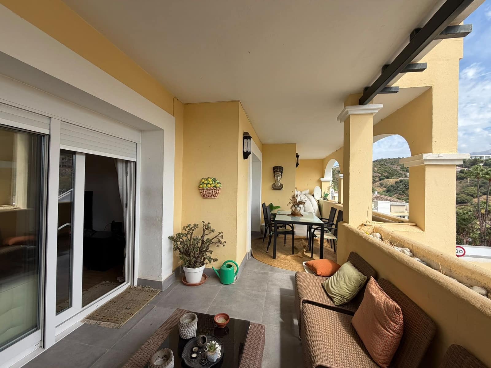 3 sovrum Lägenhet till salu i Benahavis med pool - 549 000 € (Ref: 10130408)