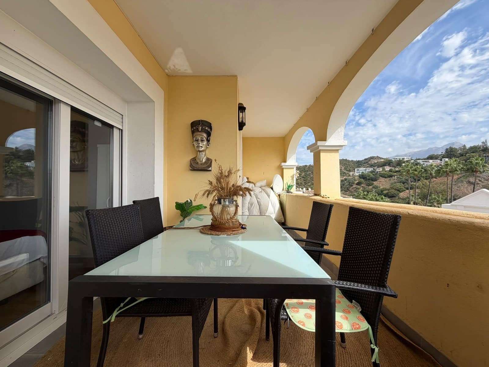 3 sovrum Lägenhet till salu i Benahavis med pool - 549 000 € (Ref: 10130408)
