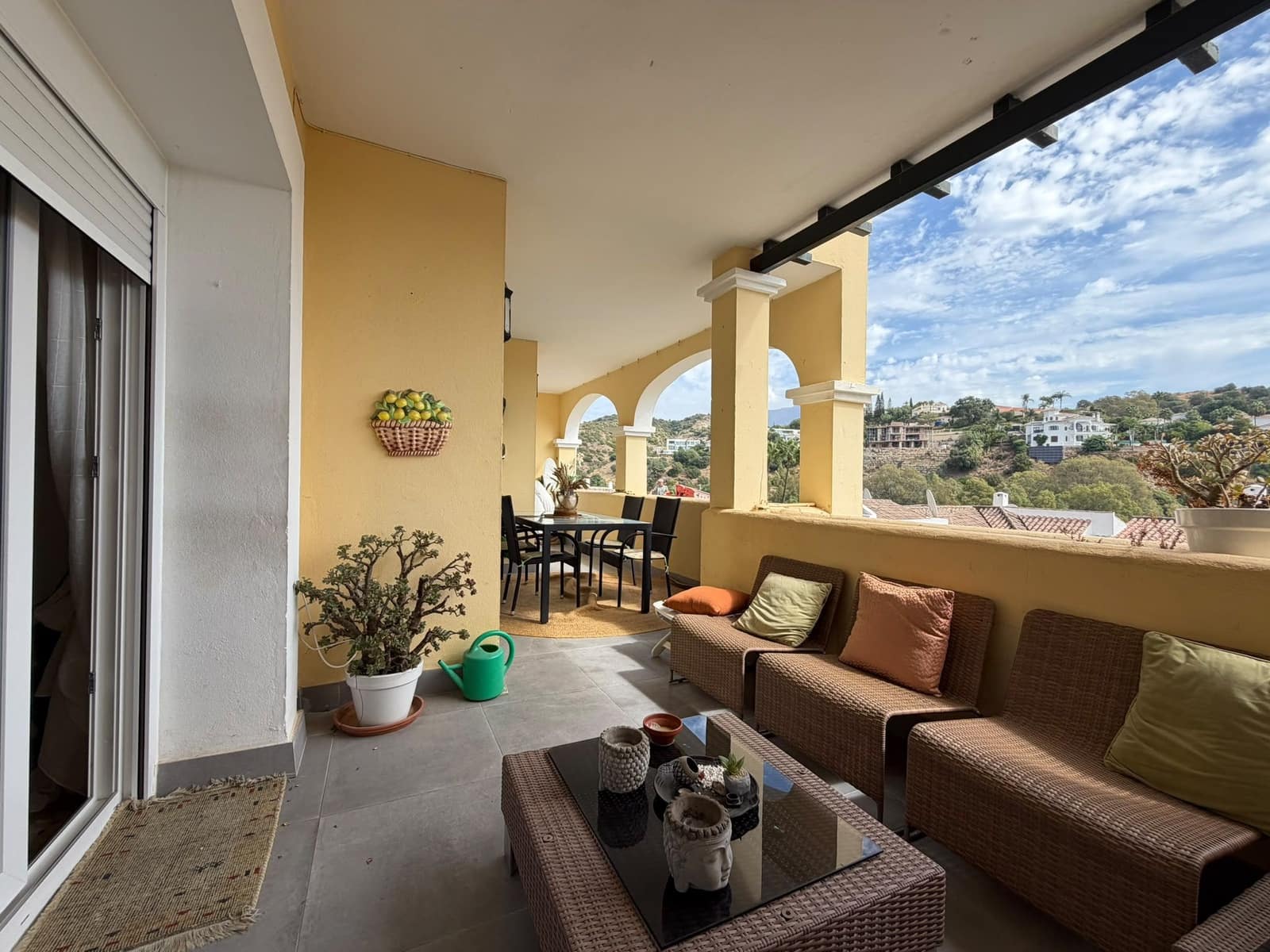 3 sovrum Lägenhet till salu i Benahavis med pool - 549 000 € (Ref: 10130408)