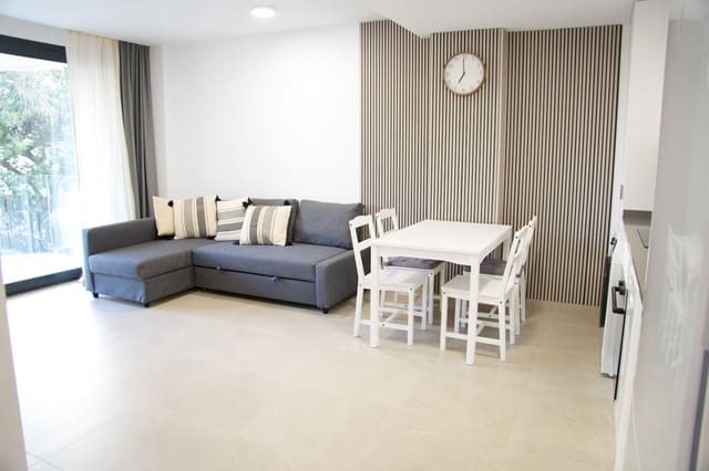 2 chambre Appartement à vendre à Puerto de Estepona, Estepona - 599 000 € (Ref: 10130409)