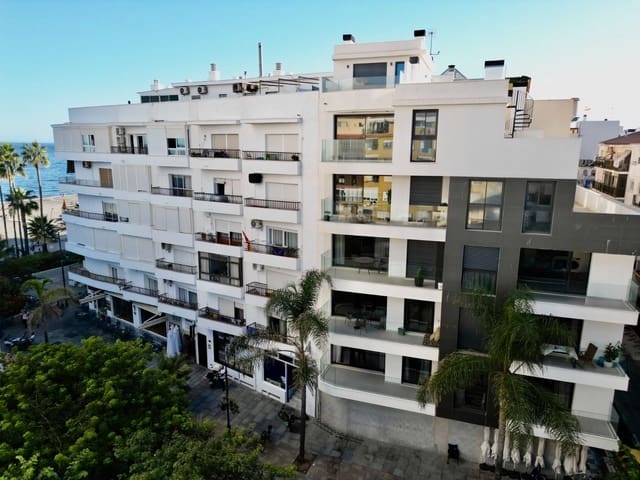 2 chambre Appartement à vendre à Puerto de Estepona, Estepona - 599 000 € (Ref: 10130409)