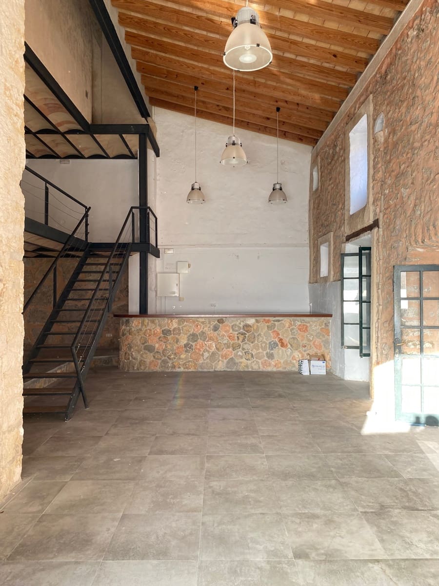 3 bedroom Townhouse for rent in Binissalem - € 1,850 (Ref: 10130999)
