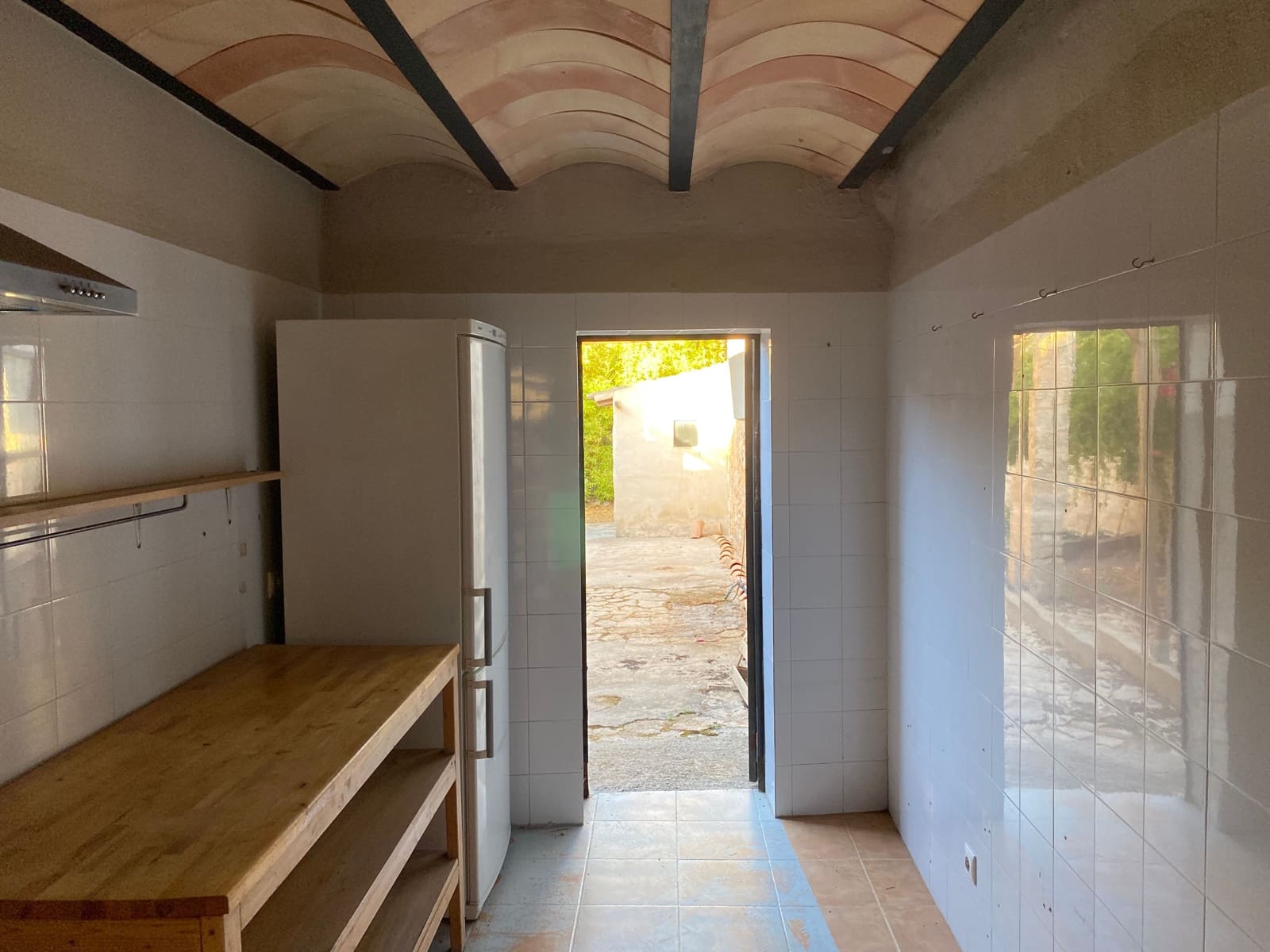 3 bedroom Townhouse for rent in Binissalem - € 1,850 (Ref: 10130999)