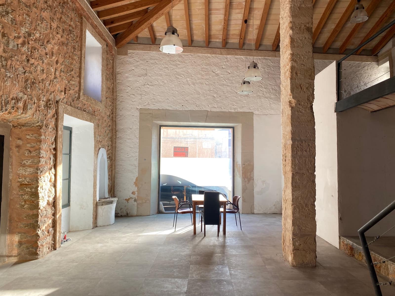 3 bedroom Townhouse for rent in Binissalem - € 1,850 (Ref: 10130999)